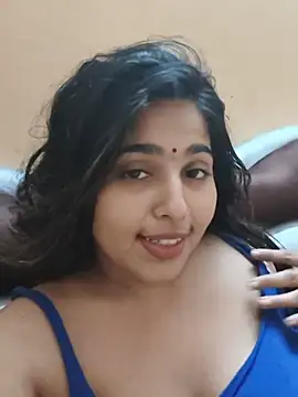Snapshot of Sweet-Rani chatting on 07-24-26, 04:58 Sweet-Rani online show from 07-24-26, 04:58