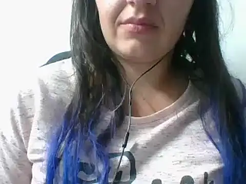 Snapshot of _karlie_kloss_ chatting on 01-16-25, 01:48 karlie kloss online show from 01-16-25, 01:48