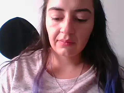 Snapshot of _karlie_kloss_ chatting on 01-26-25, 07:20 karlie kloss online show from 01-26-25, 07:20