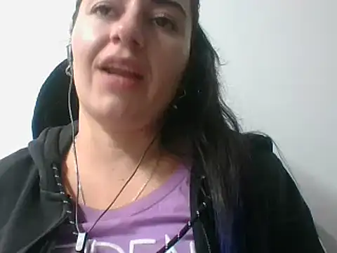 Snapshot of _karlie_kloss_ chatting on 02-08-25, 12:38 karlie kloss online show from 02-08-25, 12:38