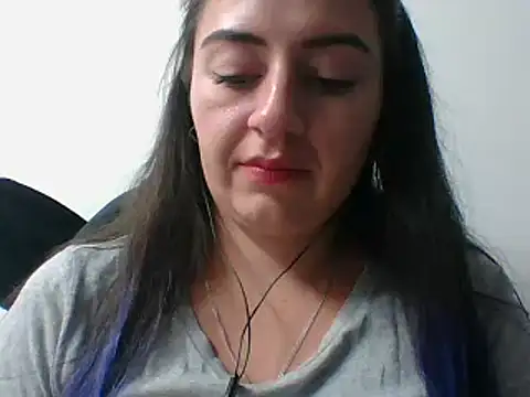 Snapshot of _karlie_kloss_ chatting on 01-29-25, 12:12 karlie kloss online show from 01-29-25, 12:12