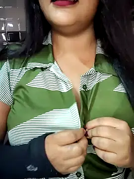 Snapshot of cutepragya2 chatting on 05-11-26, 08:59 cutepragya2 online show from 05-11-26, 08:59