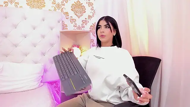 emaa lambert online show from 12-01-25, 05:03