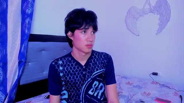 Johhan  Lee online show from 12-29-24, 03:44