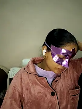 bigtitsqueen online show from 11-12-25, 05:00