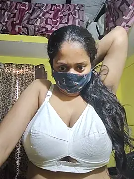 bigtitsqueen online show from 06-17-26, 09:08