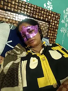 bigtitsqueen online show from 10-11-25, 04:41