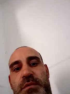 Snapshot of pelarrico12 chatting on 01-15-25, 01:52 pelarrico12 online show from 01-15-25, 01:52