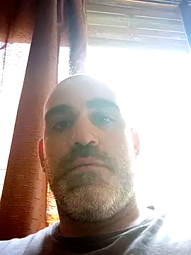 Snapshot of pelarrico12 chatting on 12-31-24, 02:03 pelarrico12 online show from 12-31-24, 02:03