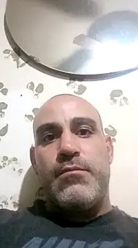 Snapshot of pelarrico12 chatting on 12-04-24, 12:02 pelarrico12 online show from 12-04-24, 12:02