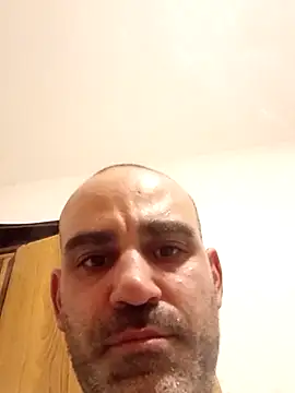 Snapshot of pelarrico12 chatting on 12-06-24, 02:29 pelarrico12 online show from 12-06-24, 02:29