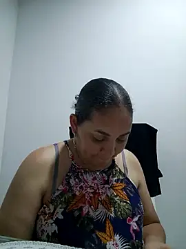 MirandaSoto online show from 10-16-25, 03:48