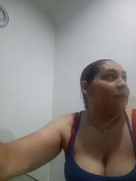 MirandaSoto online show from 04-08-26, 04:03