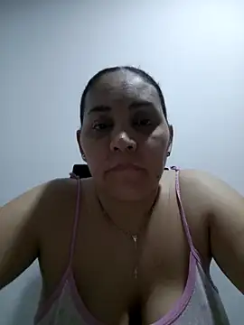 MirandaSoto online show from 11-11-25, 03:01