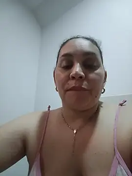 MirandaSoto online show from 07-06-26, 04:19