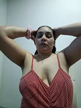 MirandaSoto online show from 01-14-26, 04:05