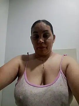 MirandaSoto online show from 04-04-26, 04:30