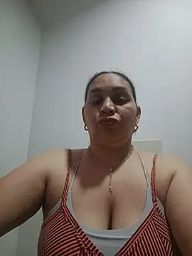 MirandaSoto online show from 07-11-26, 04:02