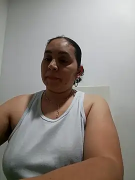 MirandaSoto online show from 10-24-25, 04:00