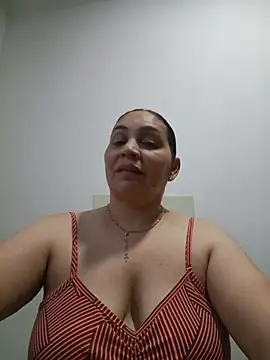 MirandaSoto online show from 06-11-26, 03:36