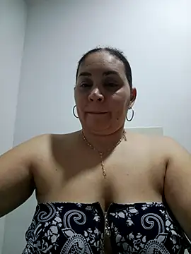 MirandaSoto online show from 10-08-25, 03:41