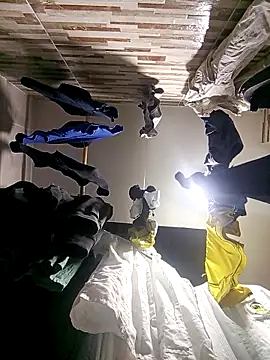 MirandaSoto online show from 11-07-25, 04:06