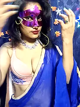 Snapshot of Stripy_Doll chatting on 01-30-25, 10:41 Stripy Doll online show from 01-30-25, 10:41