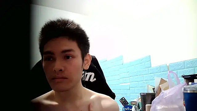 Snapshot of thisisbook_223 chatting on 10-24-25, 04:06 thisisbook 223 online show from 10-24-25, 04:06