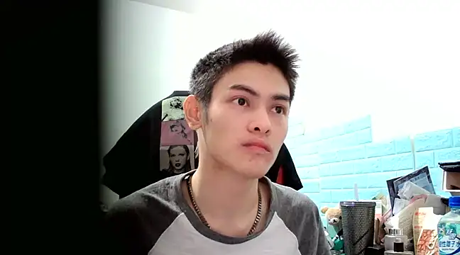 Snapshot of thisisbook_223 chatting on 02-12-25, 04:44 thisisbook 223 online show from 02-12-25, 04:44