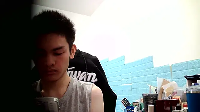 Snapshot of thisisbook_223 chatting on 10-24-25, 04:00 thisisbook 223 online show from 10-24-25, 04:00