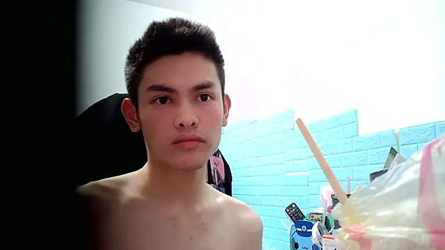 Snapshot of thisisbook_223 chatting on 11-15-25, 05:06 thisisbook 223 online show from 11-15-25, 05:06