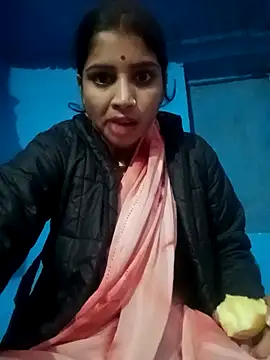 Snapshot of Nisha_Cute chatting on 10-31-25, 03:03 Nisha Cute online show from 10-31-25, 03:03