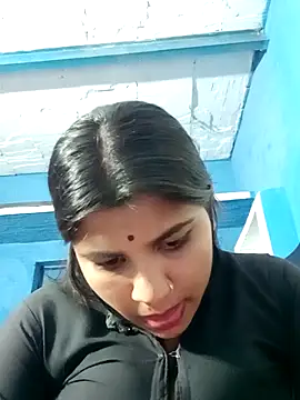 Snapshot of Nisha_Cute chatting on 03-14-25, 02:52 Nisha Cute online show from 03-14-25, 02:52