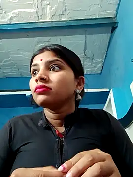 Snapshot of Nisha_Cute chatting on 03-21-25, 08:17 Nisha Cute online show from 03-21-25, 08:17