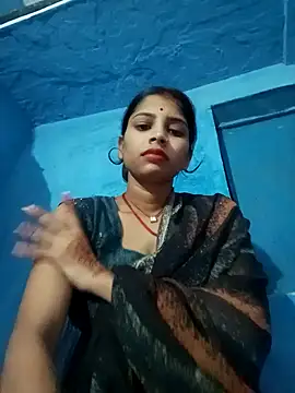 Snapshot of Nisha_Cute chatting on 10-11-25, 10:22 Nisha Cute online show from 10-11-25, 10:22