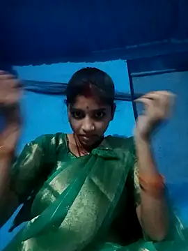 Snapshot of Nisha_Cute chatting on 10-27-25, 09:10 Nisha Cute online show from 10-27-25, 09:10