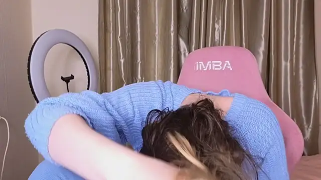 HanaMitsuri online show from 04-04-26, 05:19