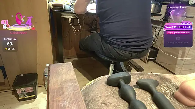 misteryman1956 online show from 06-26-26, 05:24