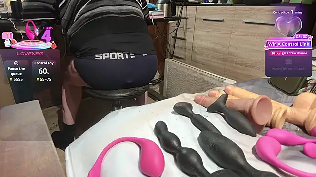 misteryman1956 online show from 02-07-26, 07:33