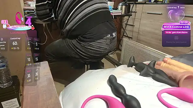 misteryman1956 online show from 02-12-26, 08:25