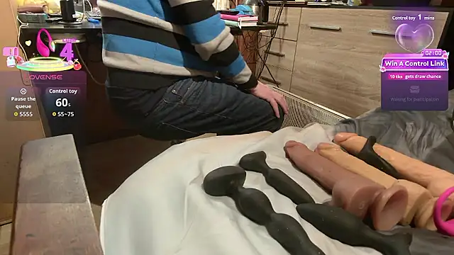 misteryman1956 online show from 01-10-26, 07:42