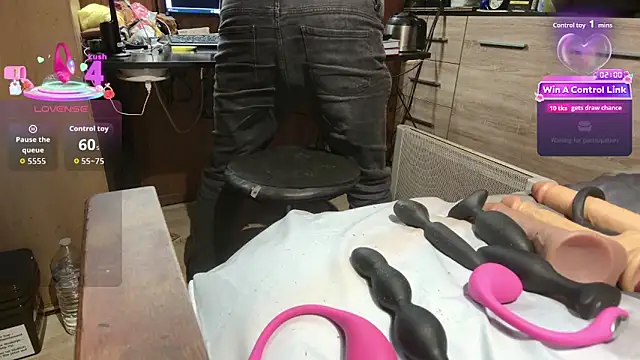 misteryman1956 online show from 02-17-26, 08:17