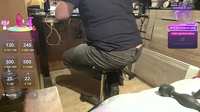 Snapshot of misteryman1956 chatting on 04-08-26, 05:36 misteryman1956 online show from 04-08-26, 05:36