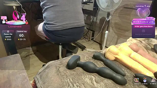 misteryman1956 online show from 07-19-26, 06:04
