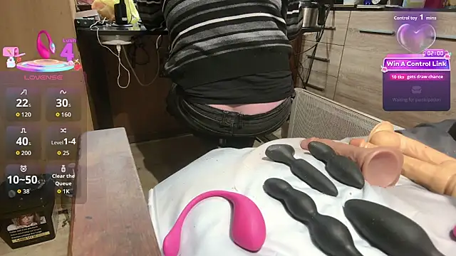 misteryman1956 online show from 02-05-26, 07:04