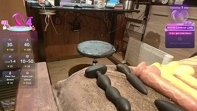 misteryman1956 online show from 06-17-26, 08:47