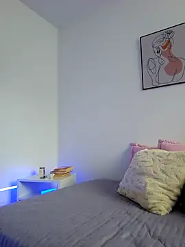 VictoriaEvaans  online show from 09-29-25, 10:26