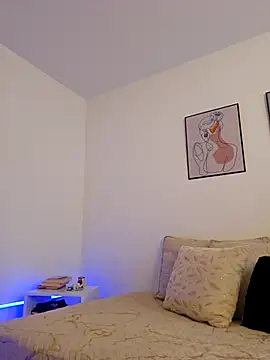 VictoriaEvaans  online show from 09-09-25, 10:19