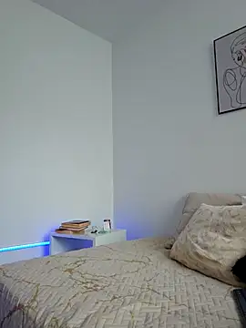 VictoriaEvaans  online show from 09-22-25, 10:05