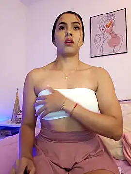 VictoriaEvaans  online show from 11-26-25, 10:10